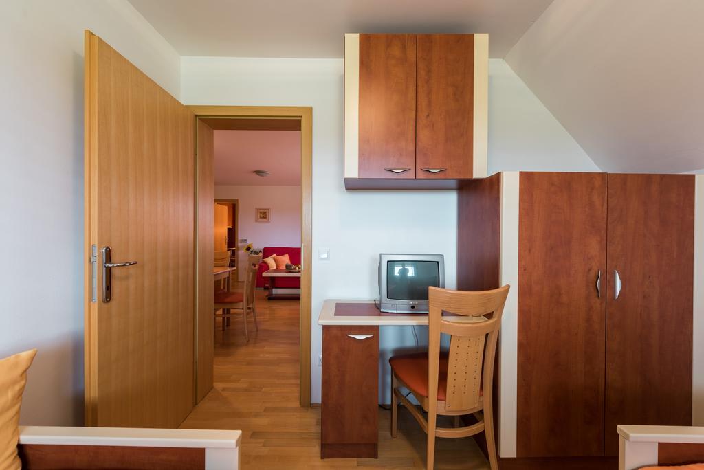 Apartments มอร์าฟสเก-ตอปลิตเซ ห้อง รูปภาพ